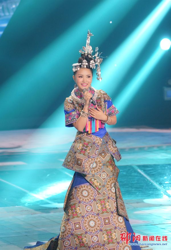 侗族"冠军歌手"    邵阳新闻在线讯(记者 李春香)为弘扬民族文化,增强